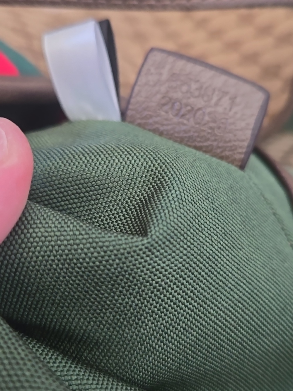 Gucci Giglio Handbag And Pouch - Picture 8 of 15